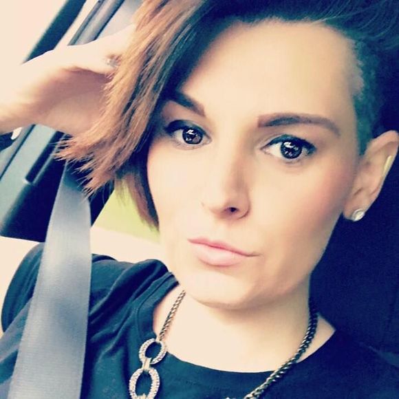 Meet your Posher, Bree - Picture 1 of 1